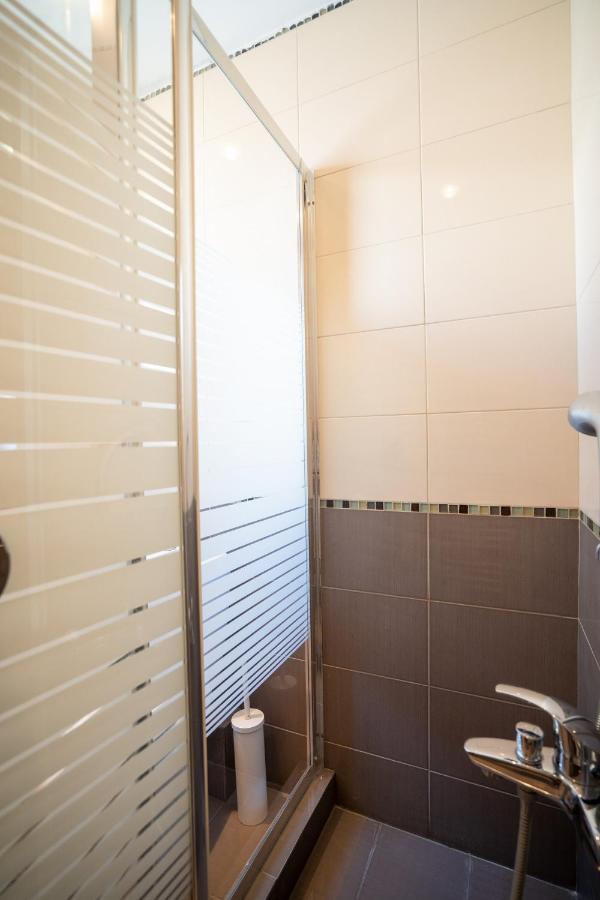 Koukaki Apartment 3 Bedrooms 6 Pers. Atenas Exterior foto